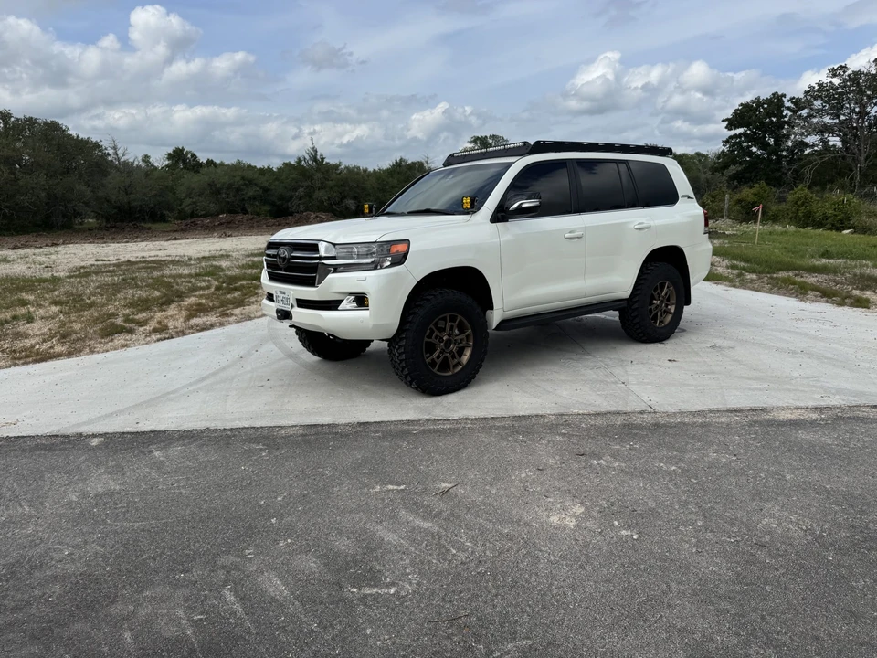 2021 Toyota J200 Land Cruiser - Image 26 of 31