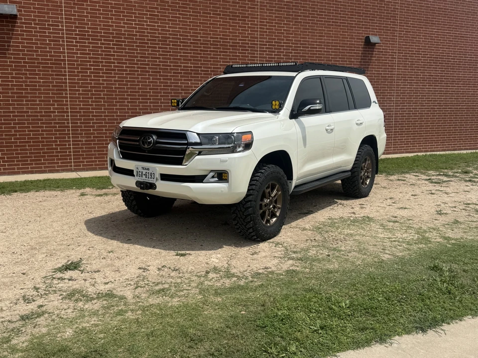 2021 Toyota J200 Land Cruiser - Image 11 of 31