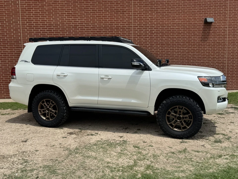 2021 Toyota J200 Land Cruiser - Image 15 of 31