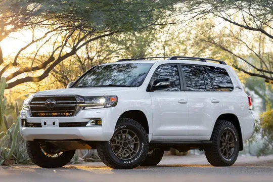 2021 Toyota Land Cruiser Heritage Edition