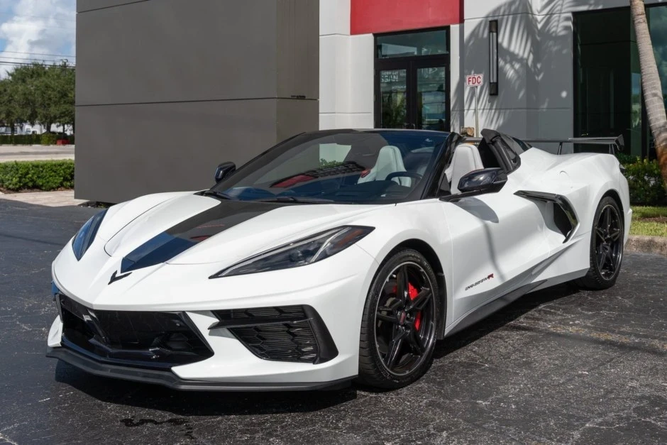 2023 Chevrolet Corvette C8 - Image 1 of 8