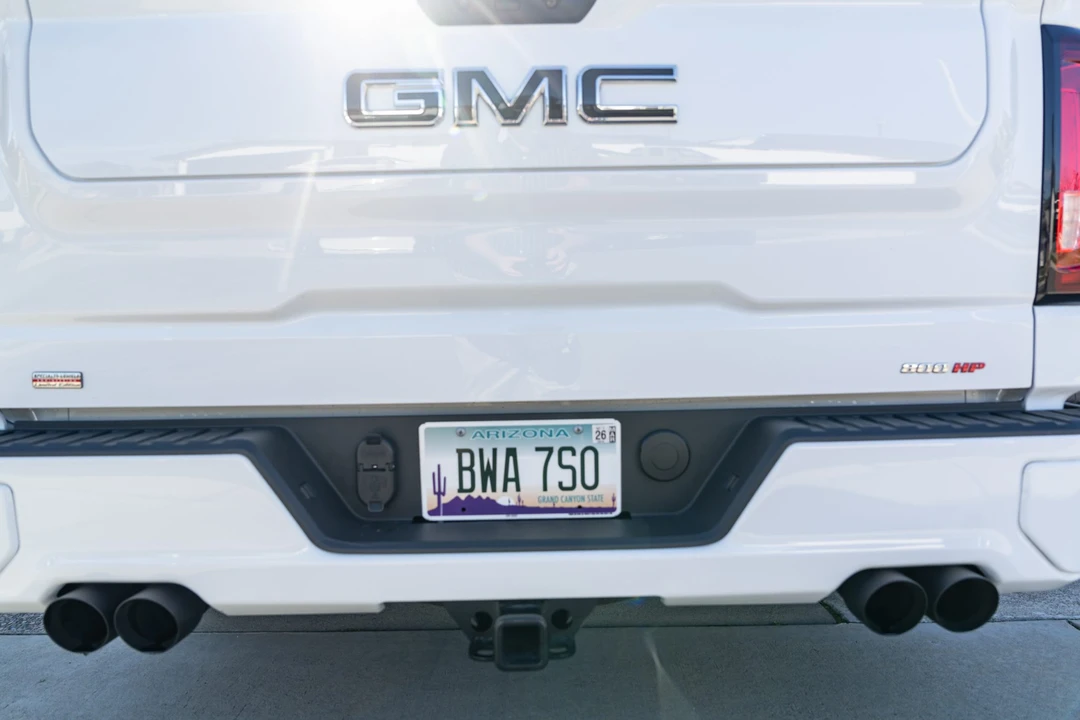 2024 GMC Sierra 5th Gen - Image 26 of 31