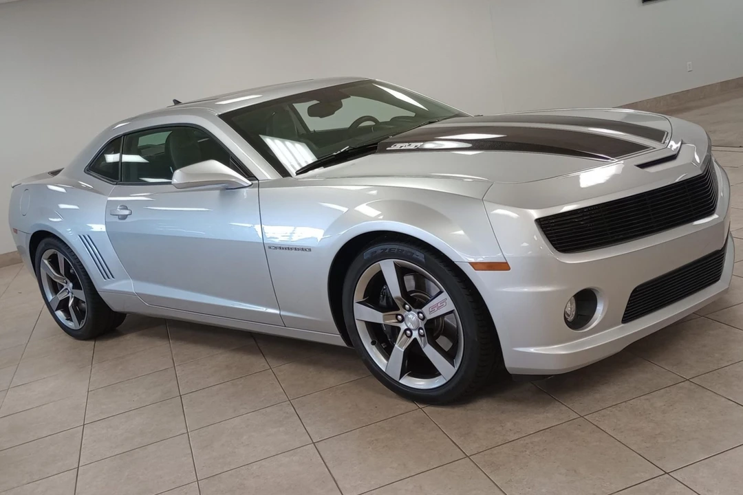 2010 Chevrolet Camaro SS 5th Gen - Image 2 of 7