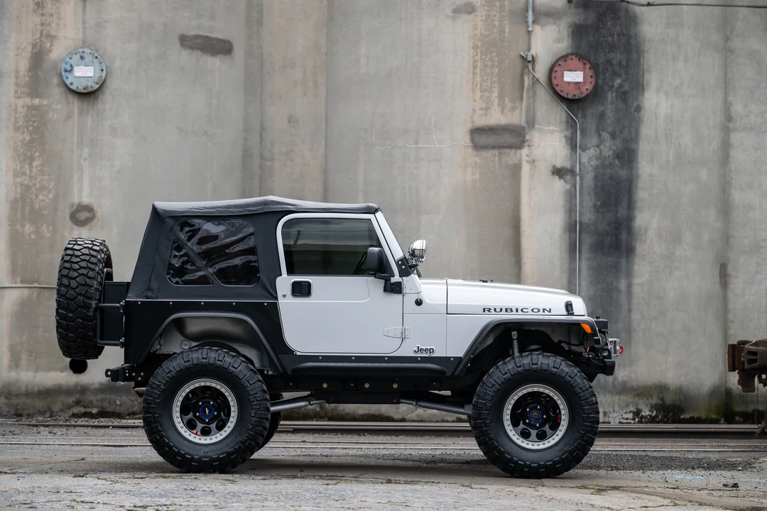 2003 Jeep TJ Wrangler - Image 20 of 31