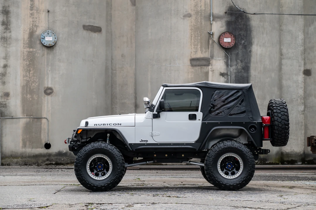 2003 Jeep TJ Wrangler - Image 19 of 31