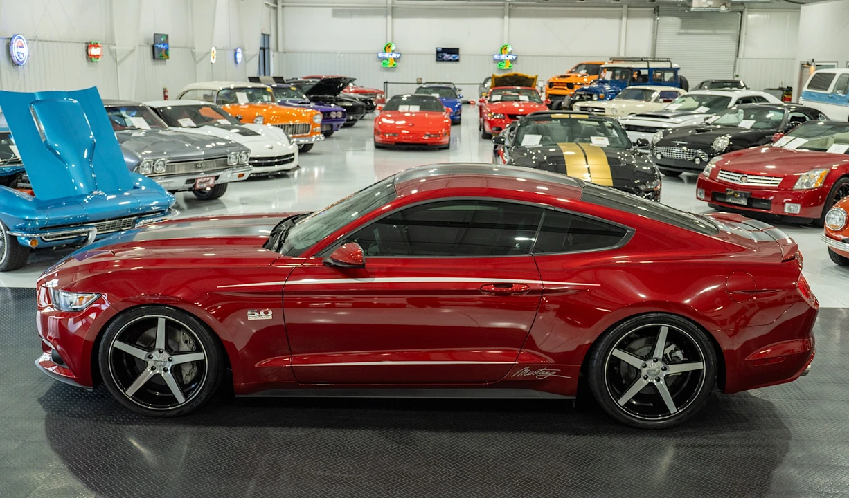 2017 Ford S550 Mustang GT - Image 8 of 31