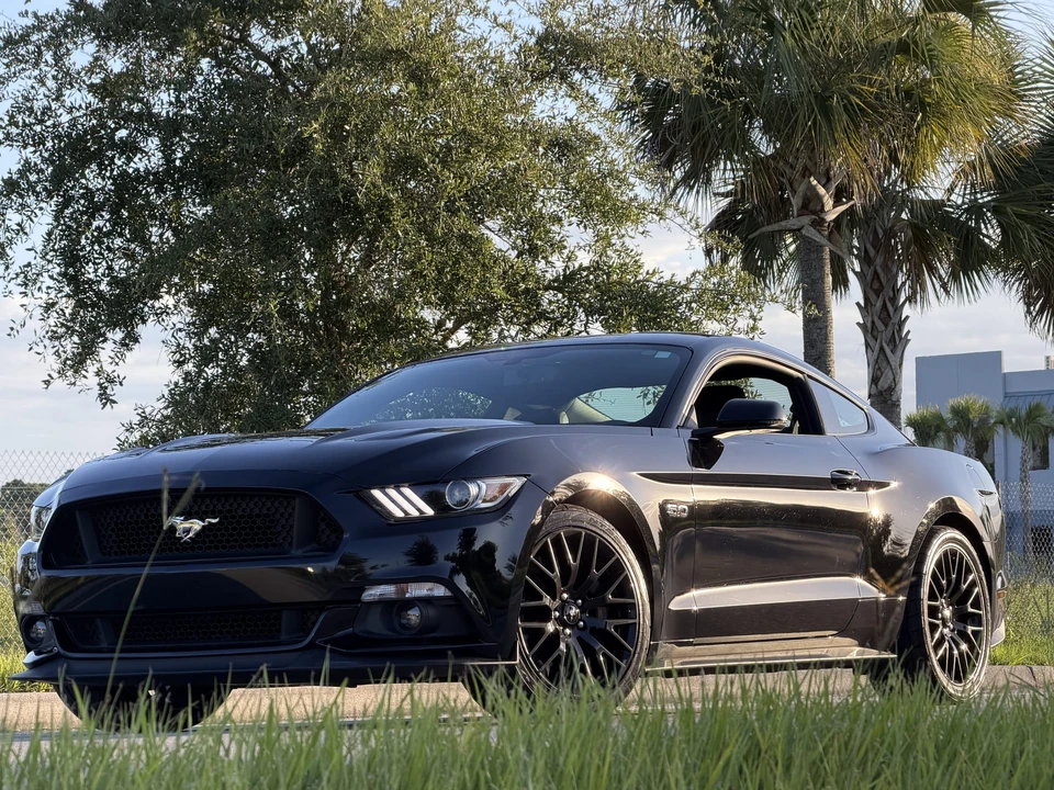 2015 Ford S550 Mustang GT - Image 13 of 31