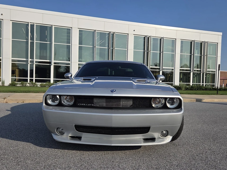 2008 Dodge Challenger SRT8 & 392 3rd Gen - Image 18 of 31