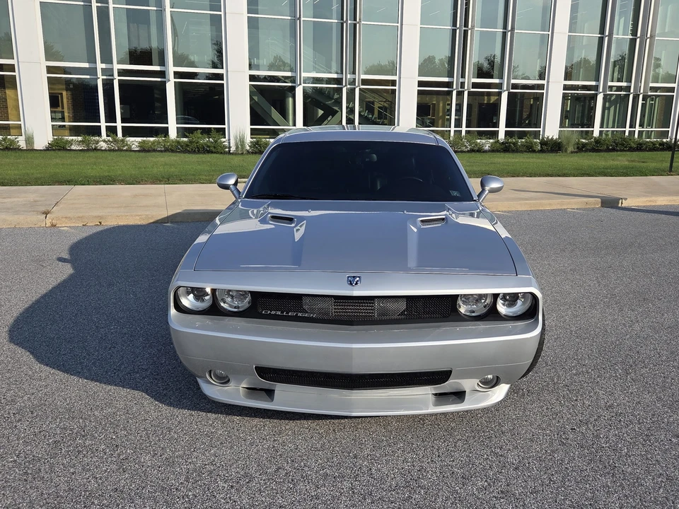 2008 Dodge Challenger SRT8 & 392 3rd Gen - Image 19 of 31
