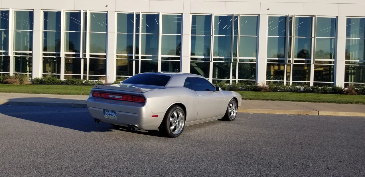 2008 Dodge Challenger SRT8 & 392 3rd Gen - Image 11 of 31