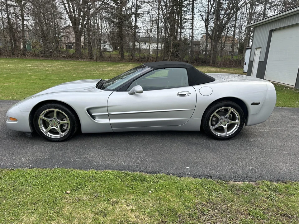 2001 Chevrolet Corvette C5 - Image 3 of 31