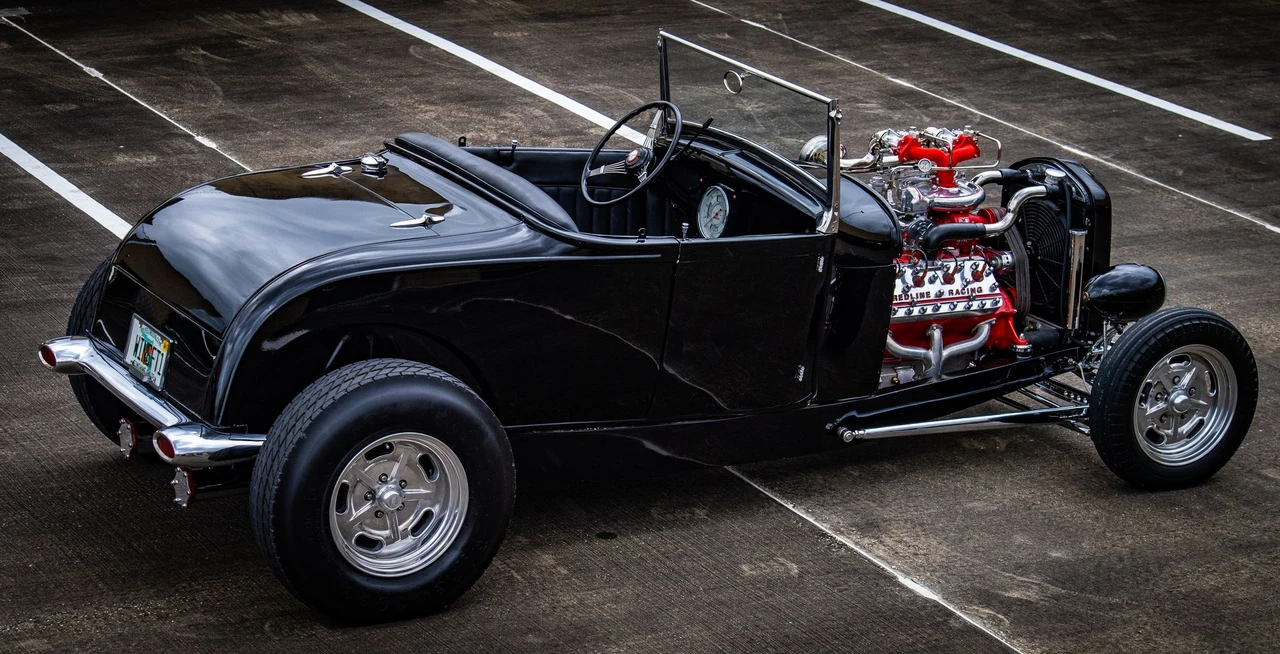 Ford Hot Rod - Image 13 of 31