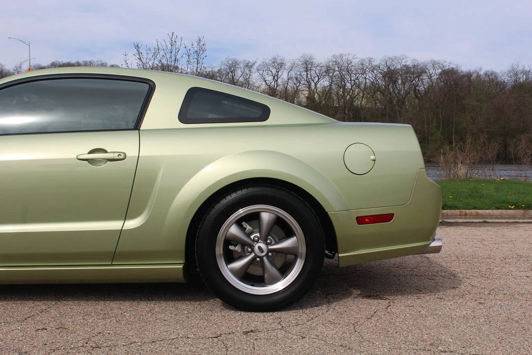 2005 Ford S197 Mustang - Image 9 of 31