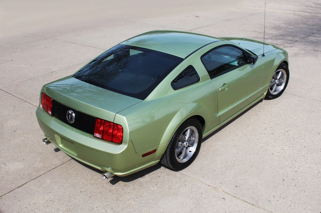 2005 Ford S197 Mustang - Image 5 of 31