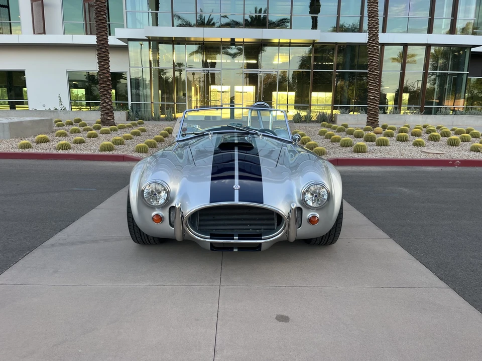 Shelby Cobra Replica - Image 7 of 31