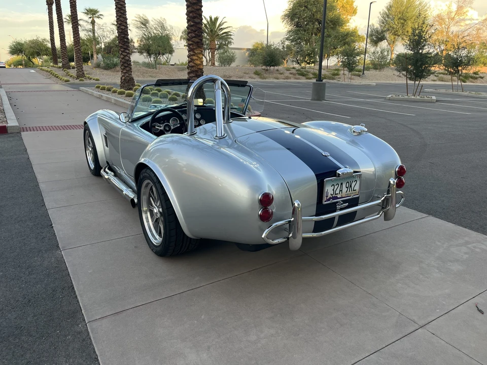 Shelby Cobra Replica - Image 16 of 31