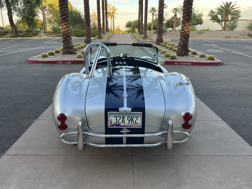 Shelby Cobra Replica - Image 14 of 31