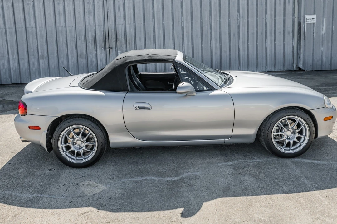 2003 Mazda NB MX-5 Miata - Image 13 of 31