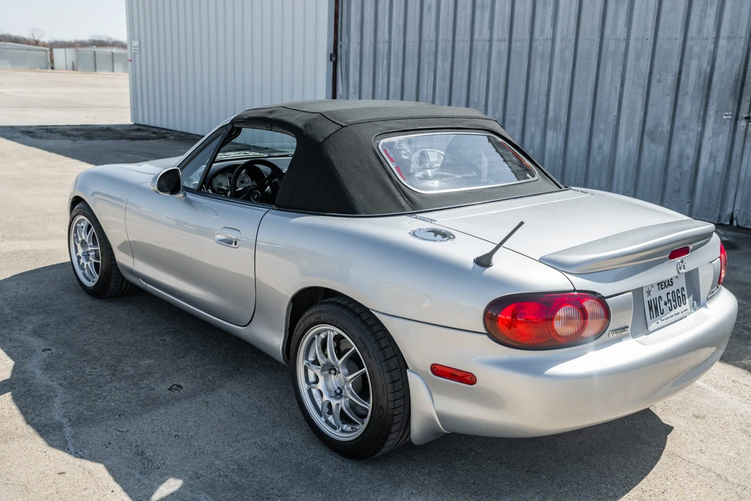 2003 Mazda NB MX-5 Miata - Image 25 of 31