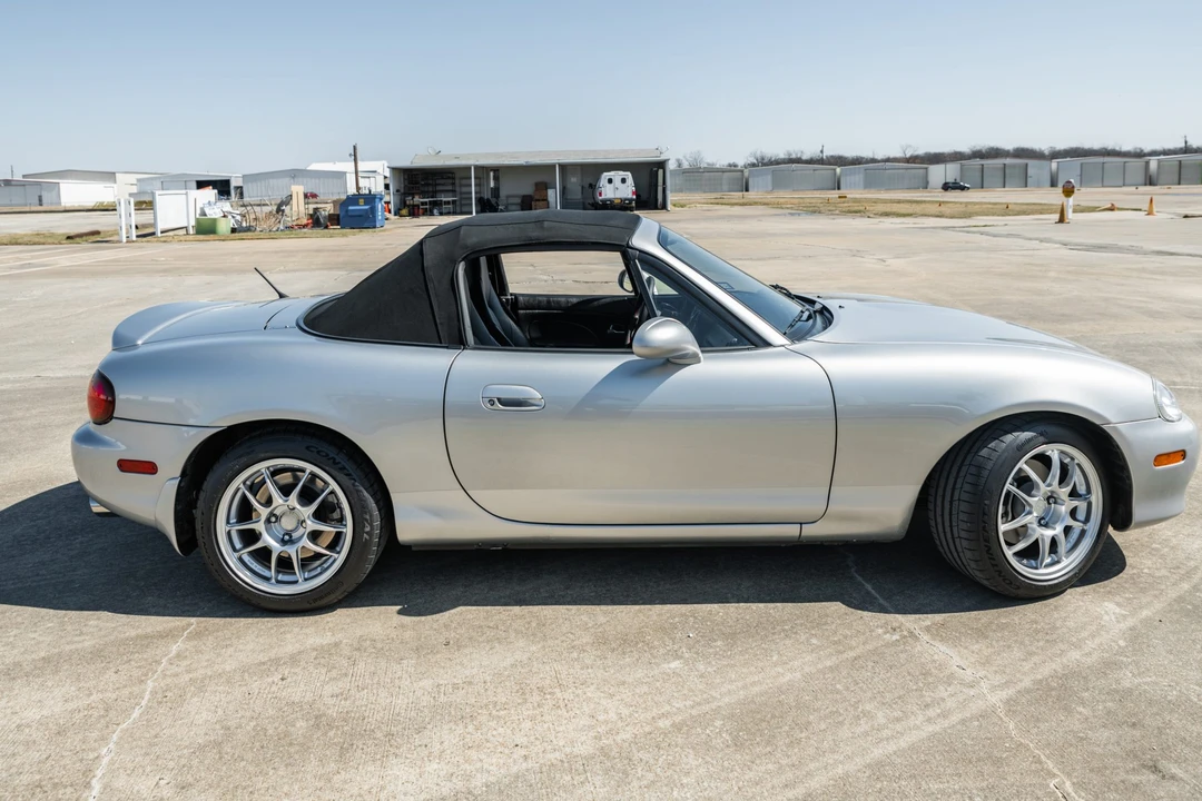 2003 Mazda NB MX-5 Miata - Image 12 of 31