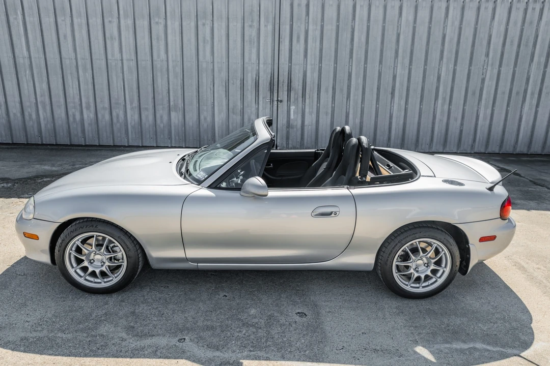 2003 Mazda NB MX-5 Miata - Image 29 of 31