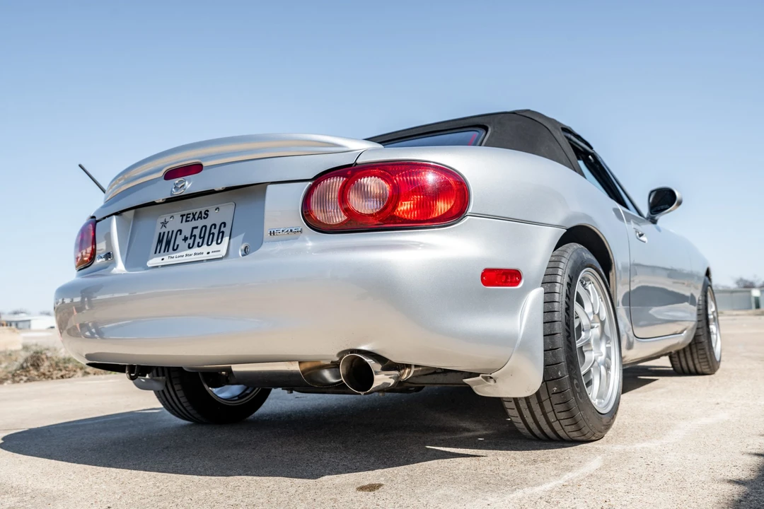 2003 Mazda NB MX-5 Miata - Image 17 of 31