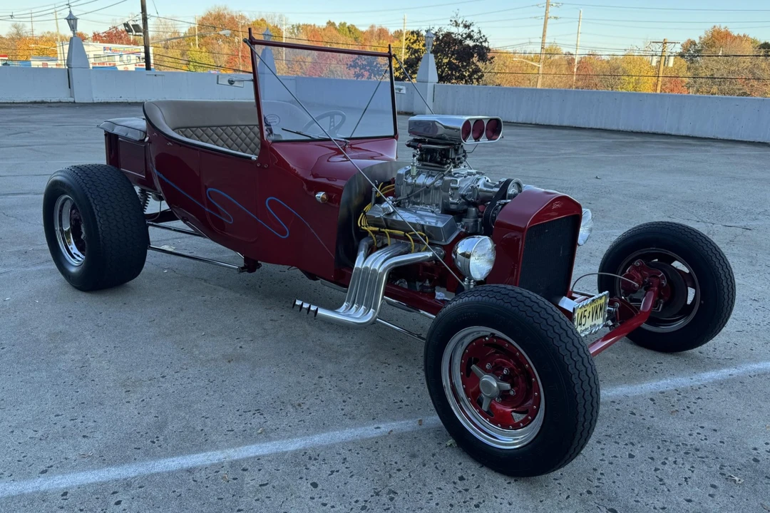 Ford Model T - Image 1 of 31