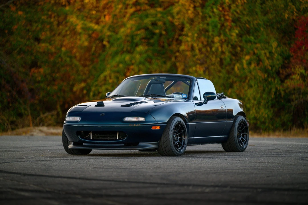 1995 Mazda NA MX-5 Miata - Image 3 of 31