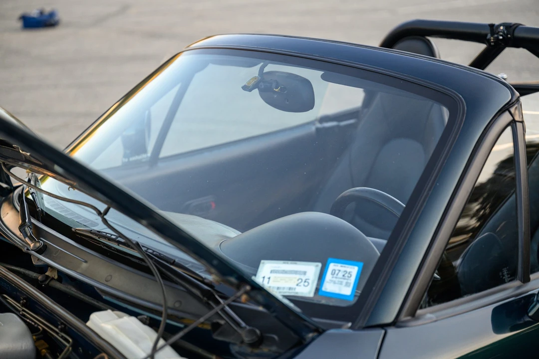 1995 Mazda NA MX-5 Miata - Image 28 of 31