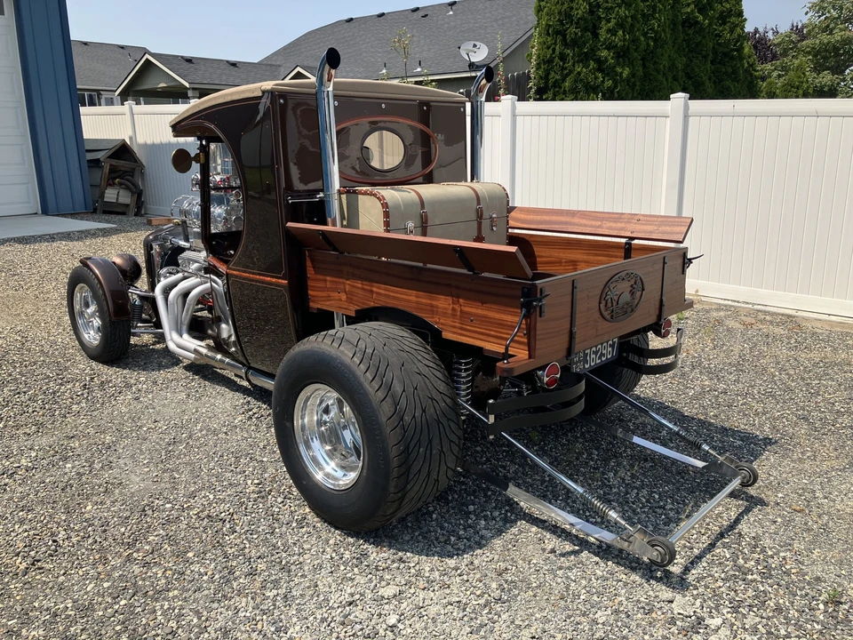 Ford Model T Pickup & Model TT - Image 9 of 31