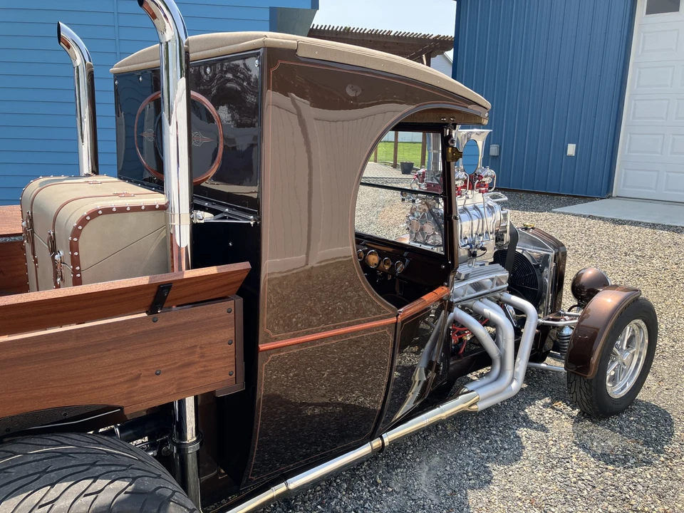 Ford Model T Pickup & Model TT - Image 14 of 31
