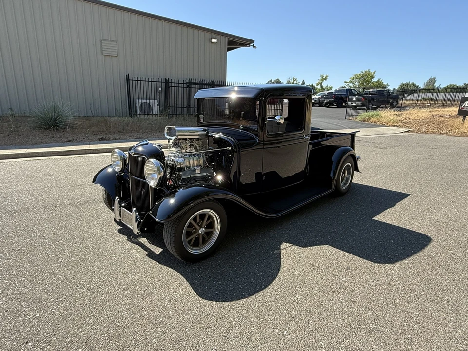 Ford Hot Rod - Image 5 of 31