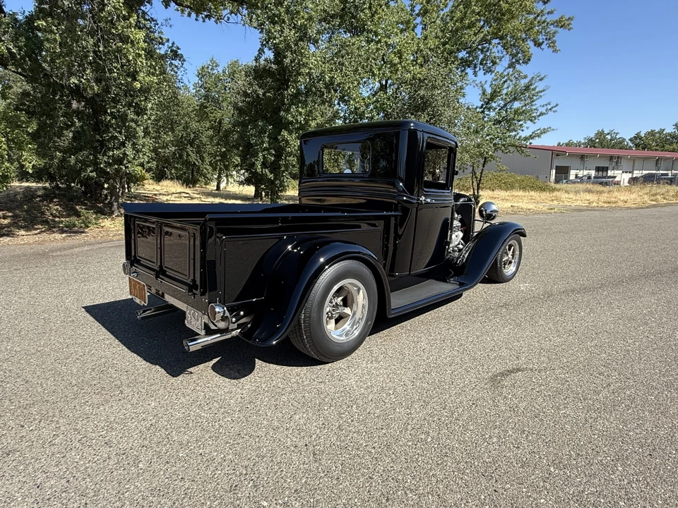 Ford Hot Rod - Image 10 of 31