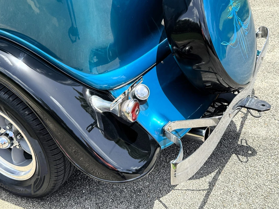 Ford Hot Rod - Image 24 of 31