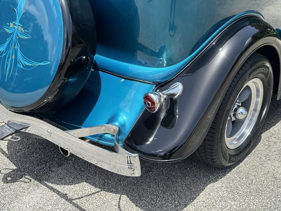 Ford Hot Rod - Image 23 of 31