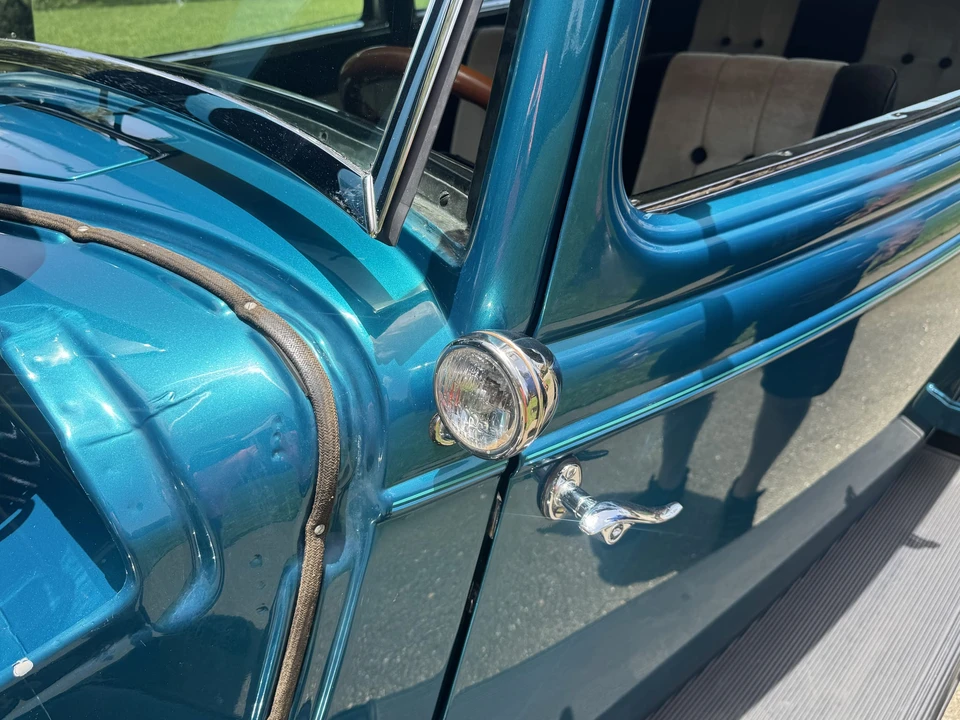 Ford Hot Rod - Image 18 of 31