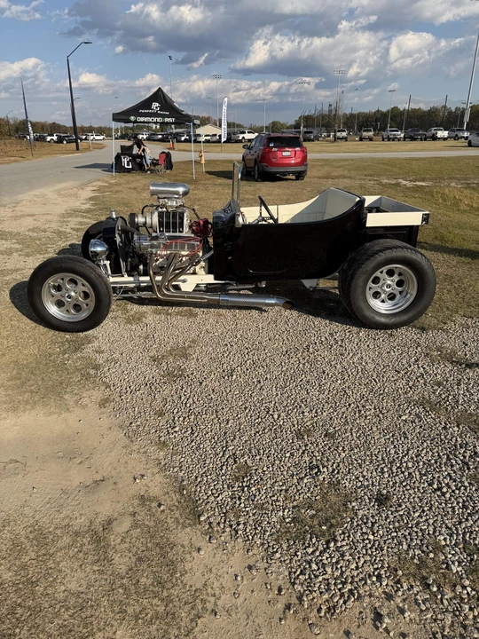 Ford Hot Rod - Image 6 of 31