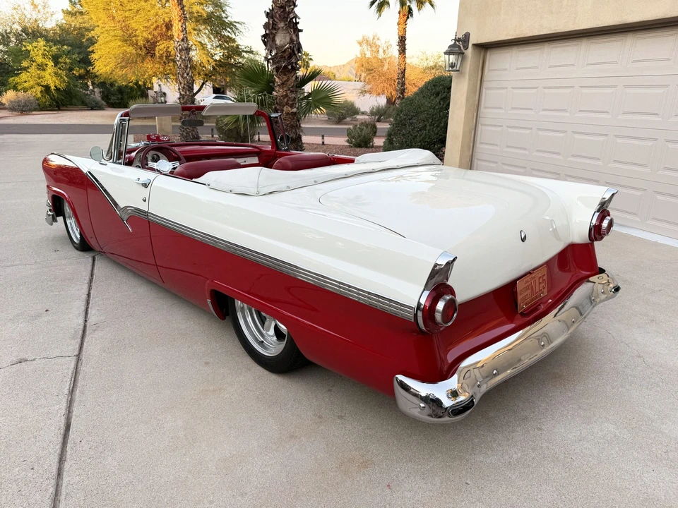 1956 Ford Fairlane 2nd Gen - Image 29 of 31