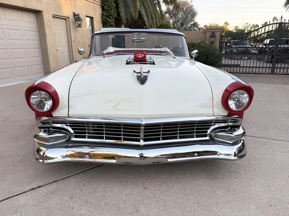 1956 Ford Fairlane 2nd Gen - Image 12 of 31