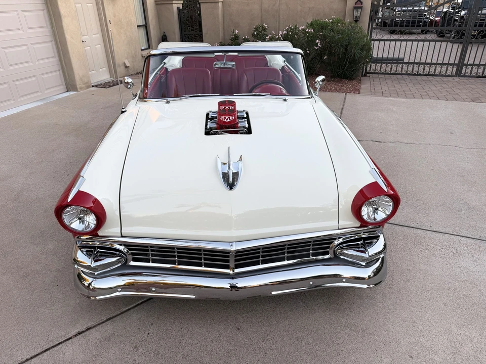 1956 Ford Fairlane 2nd Gen - Image 13 of 31