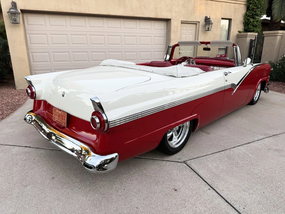 1956 Ford Fairlane 2nd Gen - Image 21 of 31