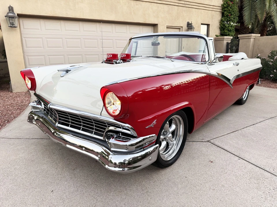 1956 Ford Fairlane 2nd Gen - Image 4 of 31