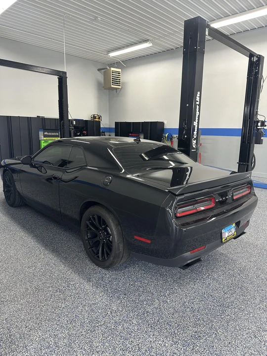 2015 Dodge Challenger SRT Hellcat 3rd Gen - Image 9 of 29