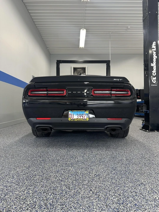 2015 Dodge Challenger SRT Hellcat 3rd Gen - Image 10 of 29
