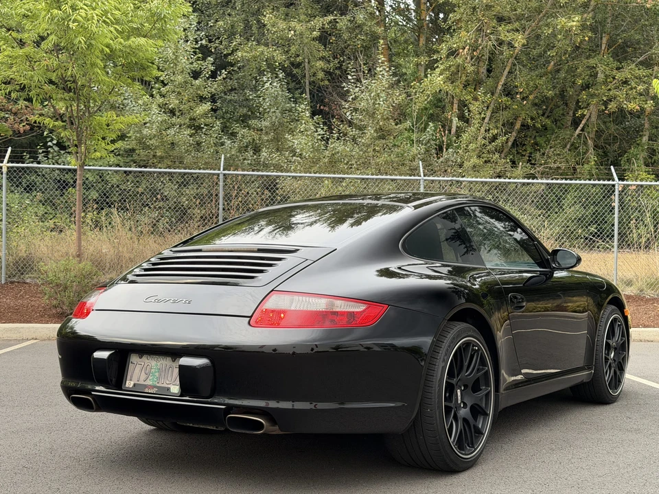 2005 Porsche 997 Carrera - Image 9 of 31