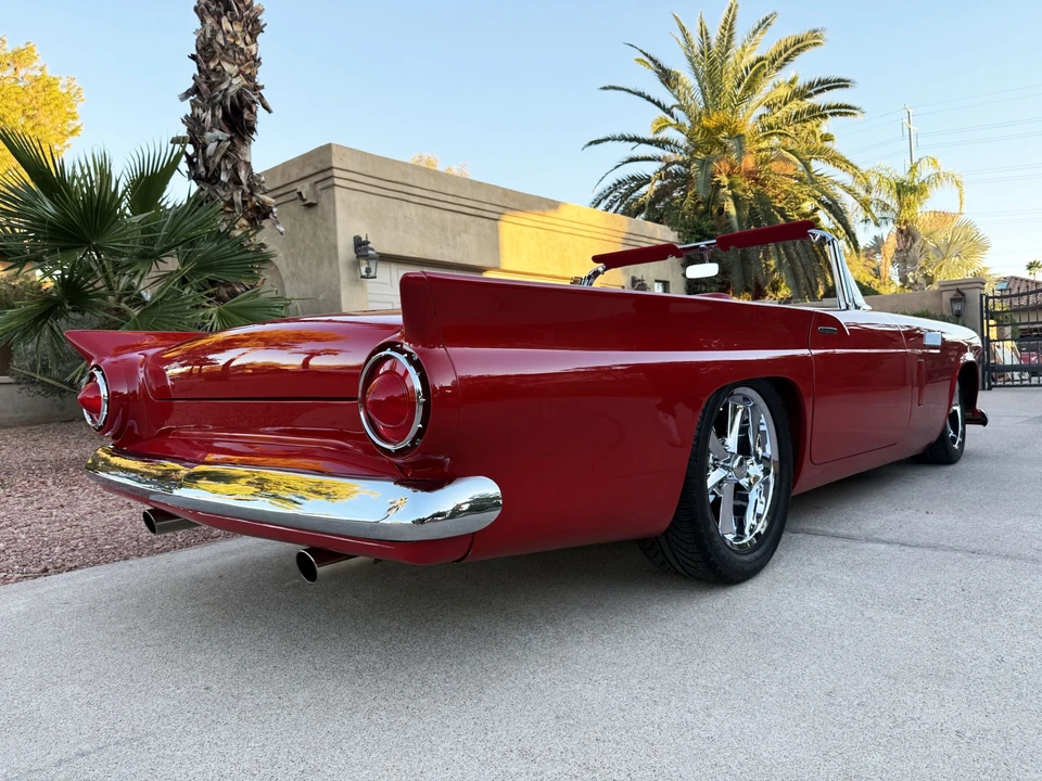 1957 Ford Thunderbird 1st Gen - Image 16 of 31