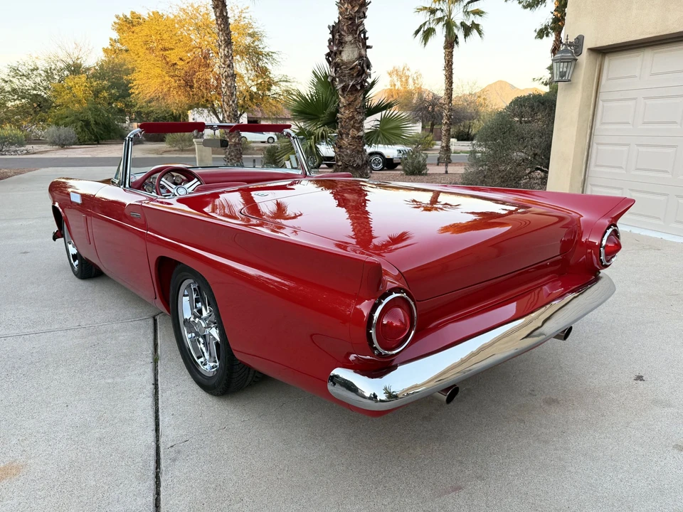 1957 Ford Thunderbird 1st Gen - Image 29 of 31