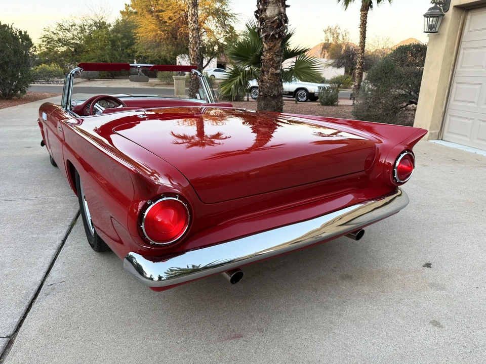 1957 Ford Thunderbird 1st Gen - Image 24 of 31