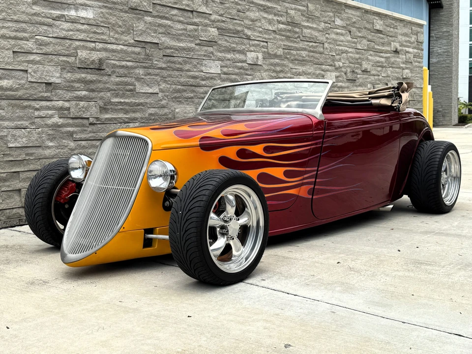 Factory Five Roadster - Image 13 of 31