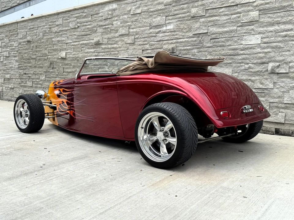Factory Five Roadster - Image 11 of 31